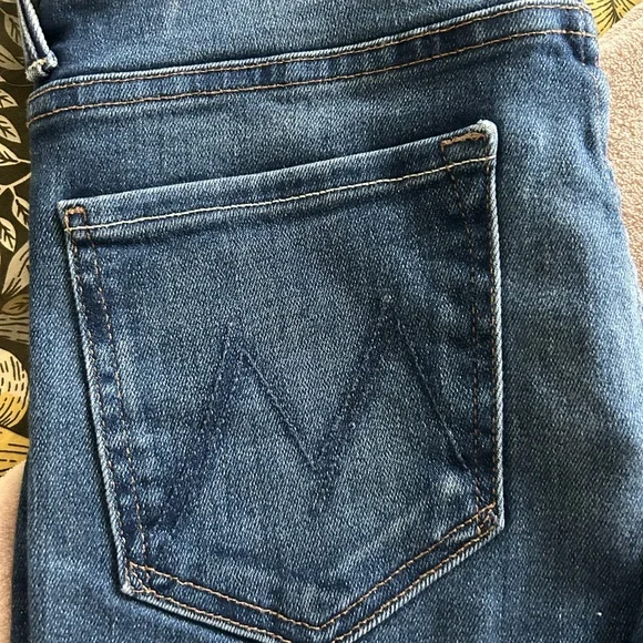 MOTHER The Weekender Fray - Picture 7 of 8